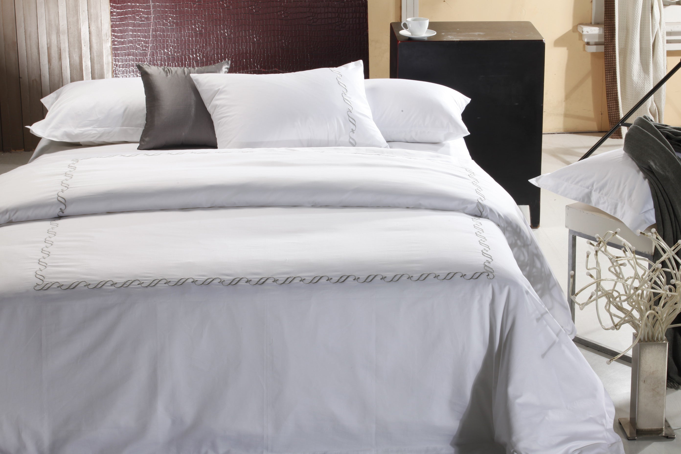 Embr Duvet Cover set